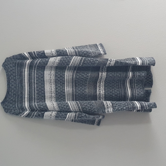 Seventh Ave 3X Womans Cardigan Long Gray and white Acrylic Nylon Blend - Picture 4 of 5